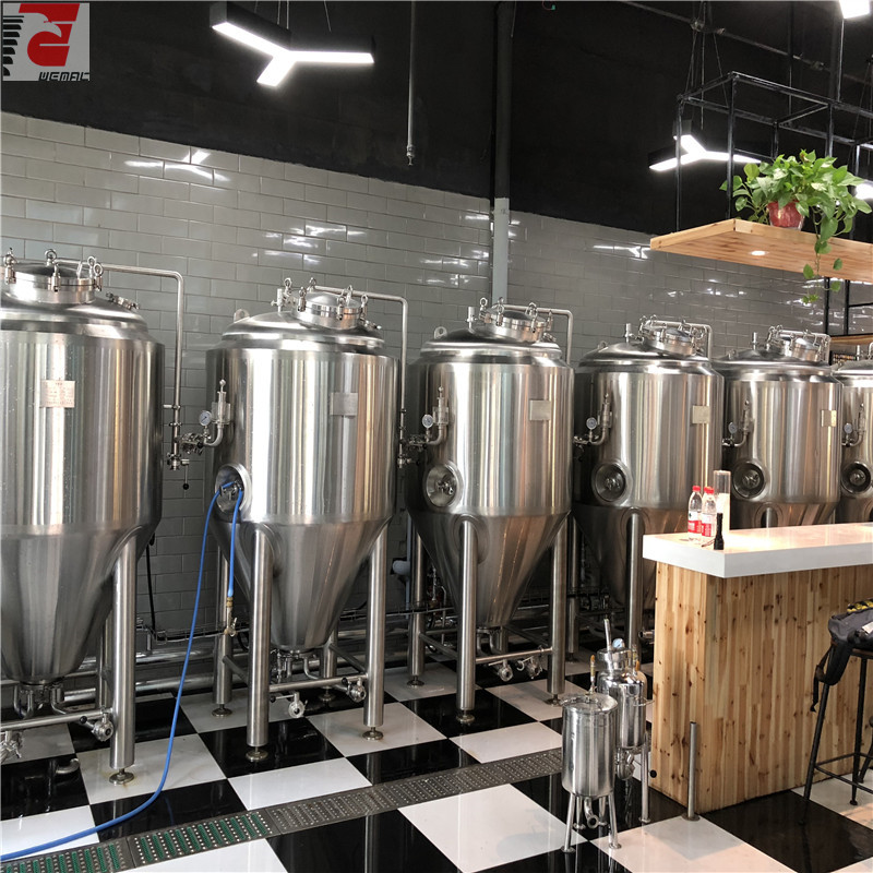 China-300l-brewery-equipment-manufacturers979431.jpg 中国- 300 l -啤酒厂manufacturers.jpg——设备