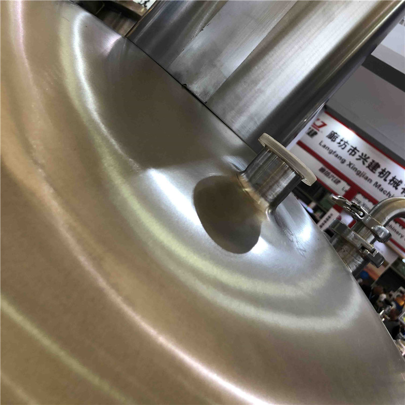 beer-brewing-equipment-for-sale286047.jpg 啤酒酿造设备换sale.jpg