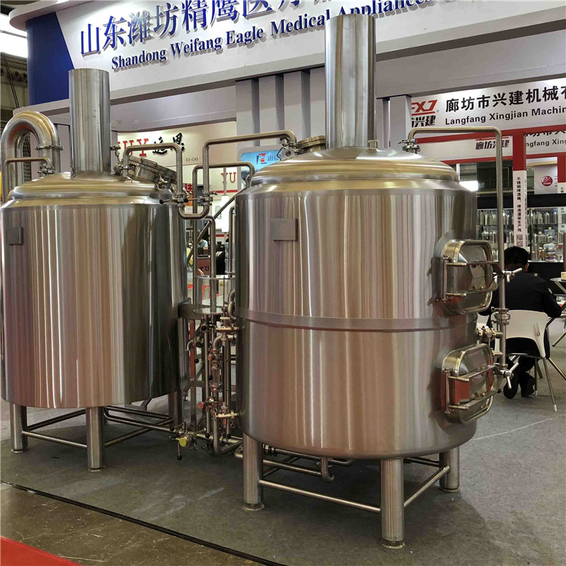 beer-making-equipment931856.jpg 啤酒制造,equipment.jpg