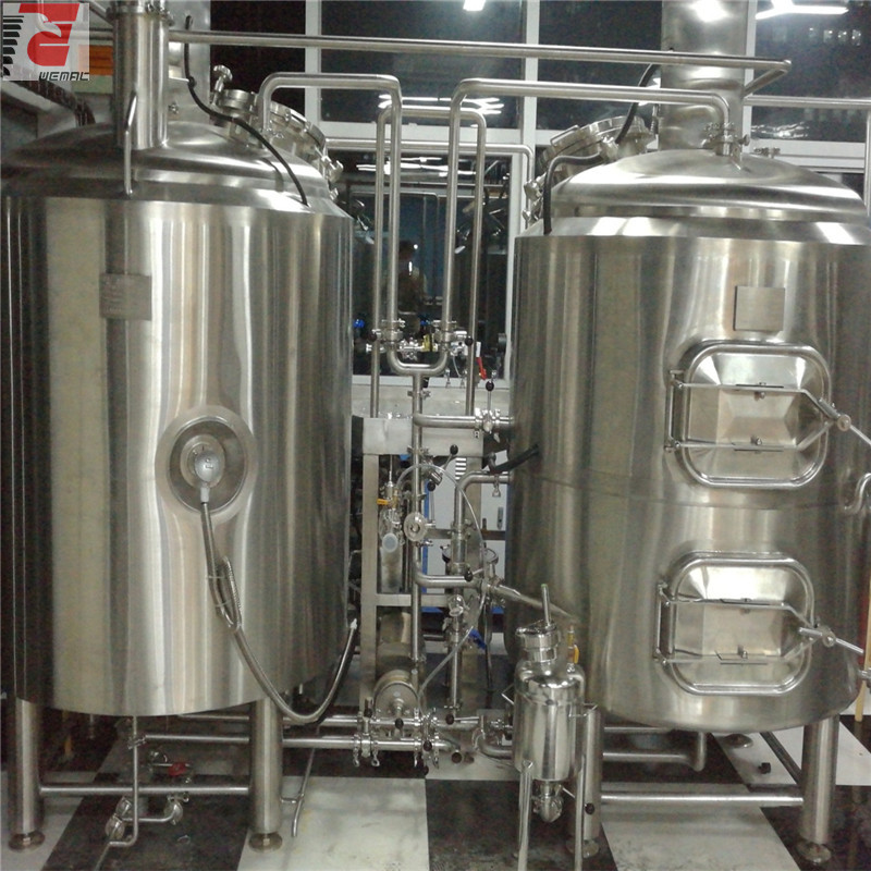 Microbrewery-equipment498045.jpg 酿酒,equipment.jpg