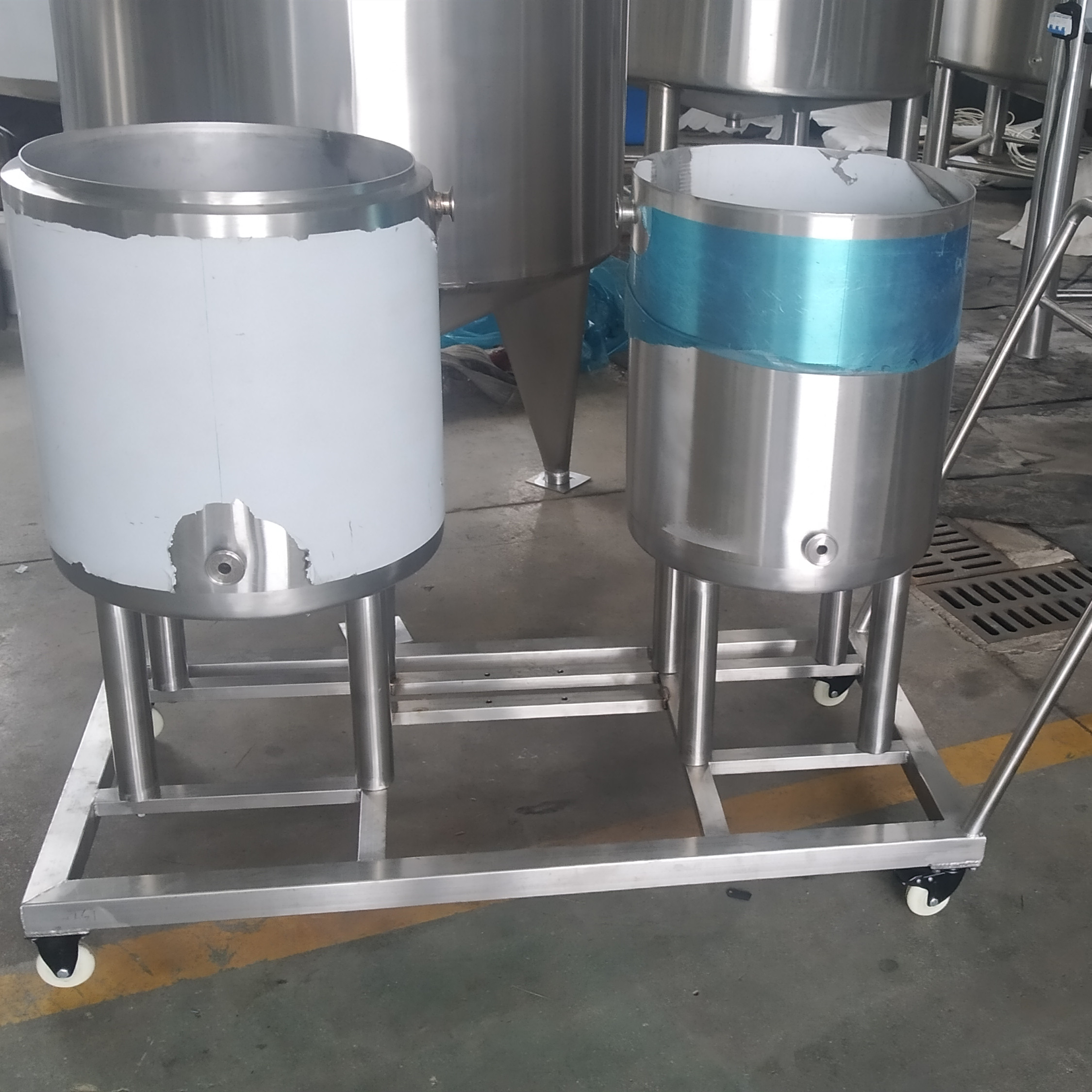 Sus304完整的啤酒酿造坦克由中国工厂Z12制成