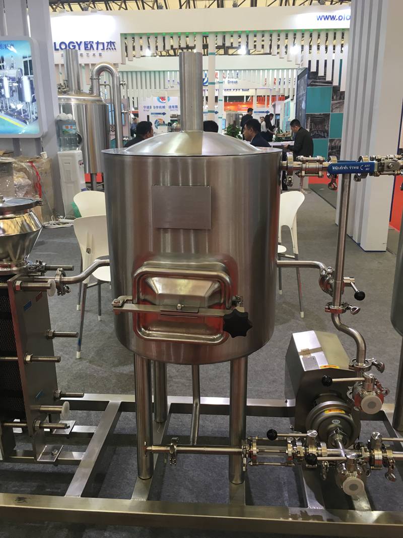 50L小型迷你尺寸工艺啤酒酿造机器家用啤酒厂中国制造商