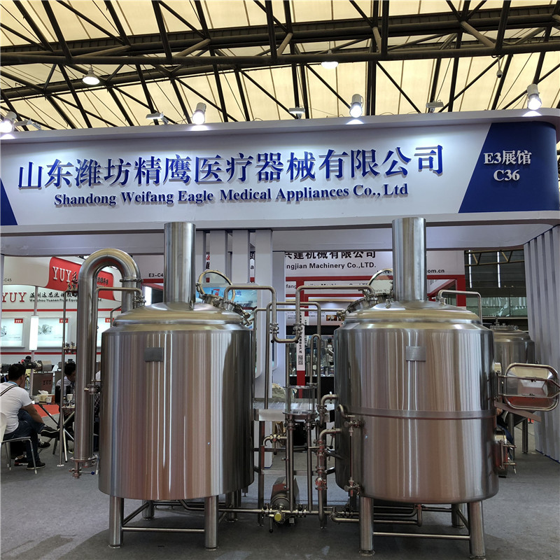 在加拿大销售的500L专业酿酒设备WEMAC G039