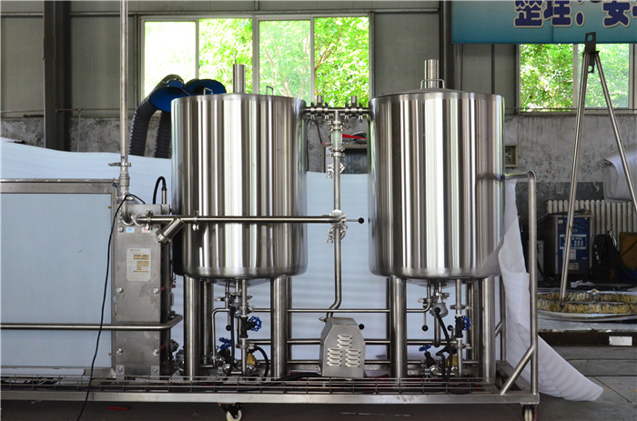 使用ZXF的100L啤酒酿造啤酒厂啤酒厂