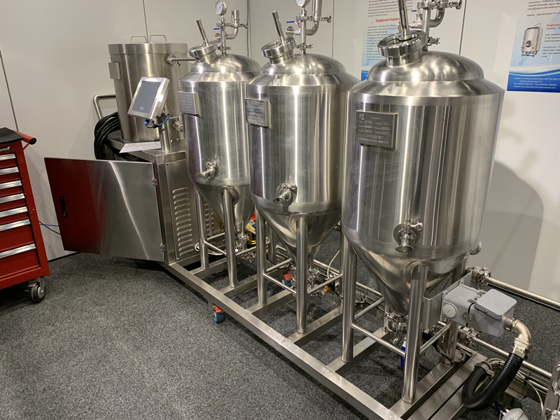 50L 1/2HL小尺寸家庭啤酒发酵罐外套发酵罐在餐厅和迷你酒吧ZXF