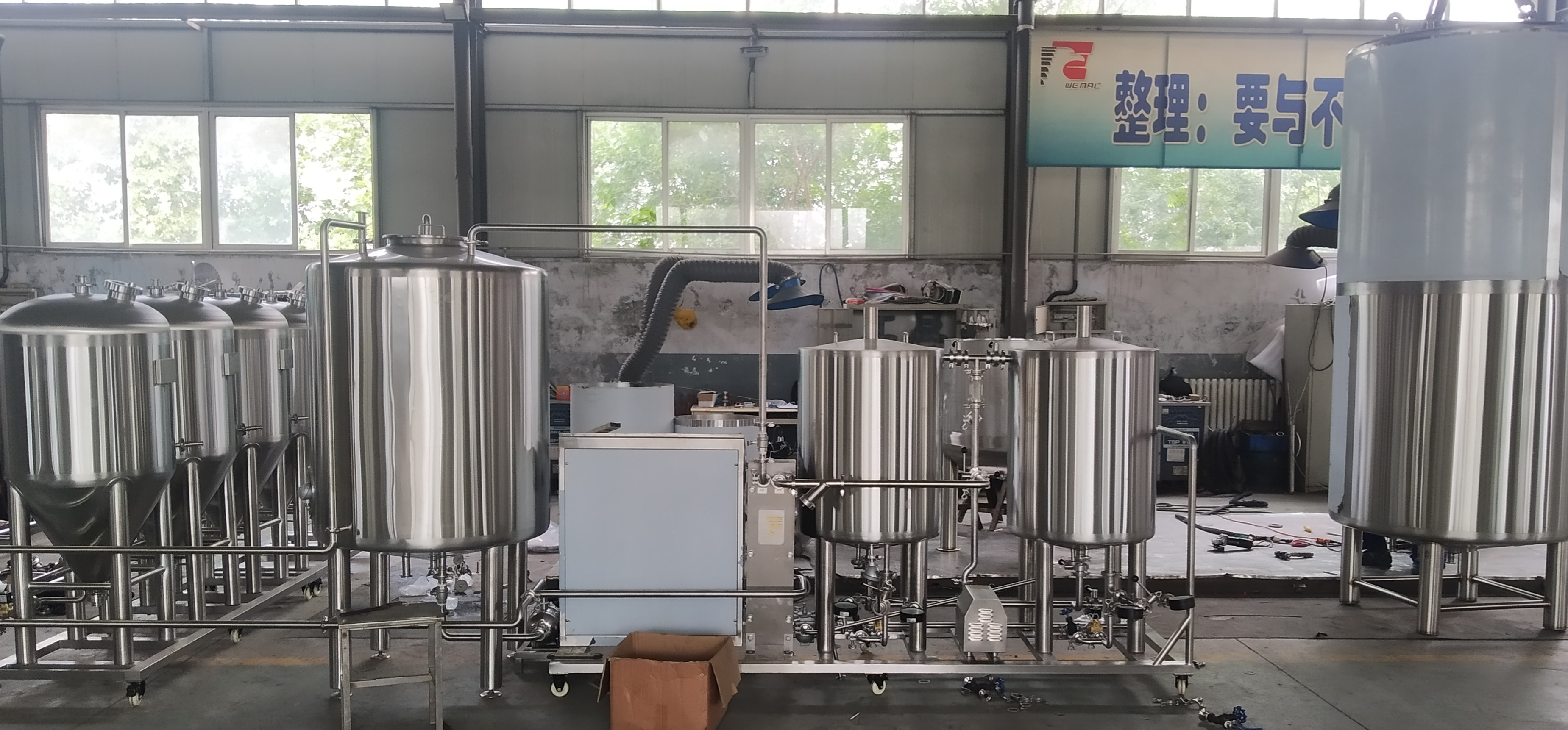 100L SUS 304专业精酿啤酒酿造设备2020中国供应商Zmanbetx万博赔率高吗1Z销售